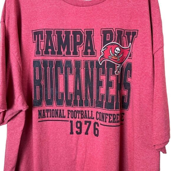Tampa Bay Buccaneers Red T-Shirt Size 3XL - Picture 4 of 5